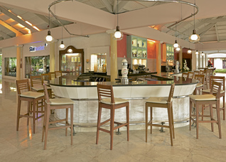 Quisqueya Bar - All Inclusive 5 Star Hotel - Dominican Republic